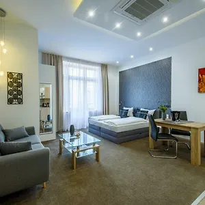 https://karoly-corner-residences.inbudapesthotels.com